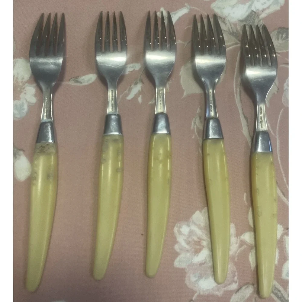 Vintage Stainless Steel Flatware Mid Century Modern Cream Handles 23 Pieces